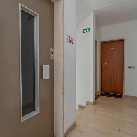 Appartement Zia Dina Pasian di Prato